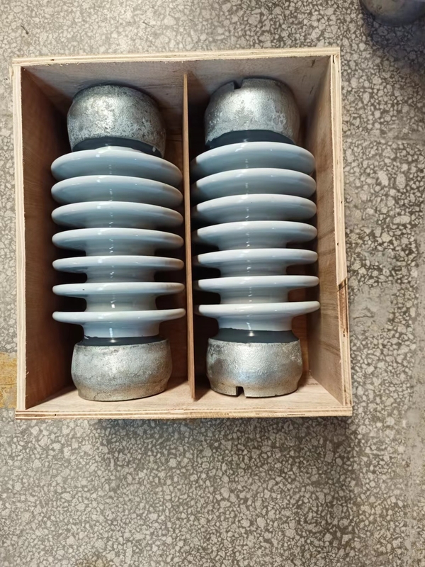 Luce solida Gray Glazed Customized Size dell'isolante della posta della stazione del centro dell'ANSI TR-208