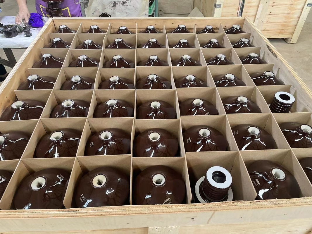 20NF250 Brown ha lustrato la porcellana del trasformatore che imbussola l'OEM di norma di BACCANO 42531