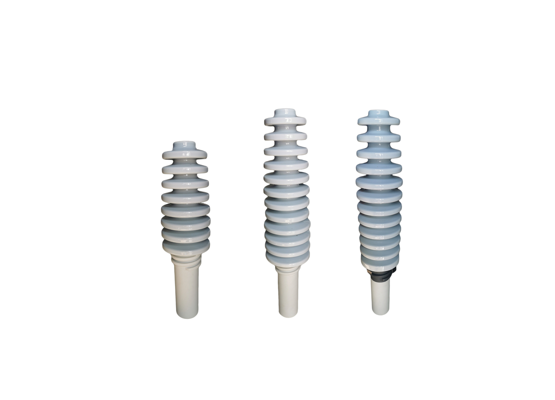 L'ANSI ha avvitato la linea di trasmissione 12kV isolanti