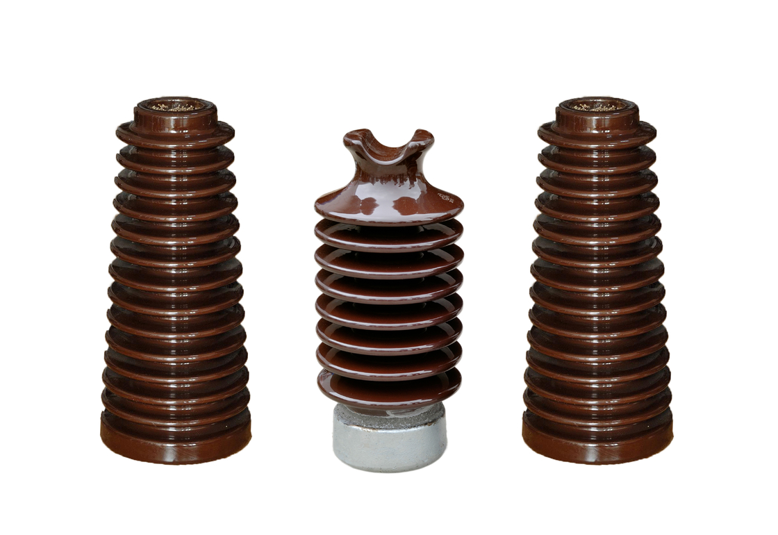 Isolanti della posta della porcellana di altezza 12.5kN di Brown 381mm per distribuzione di Electric Power