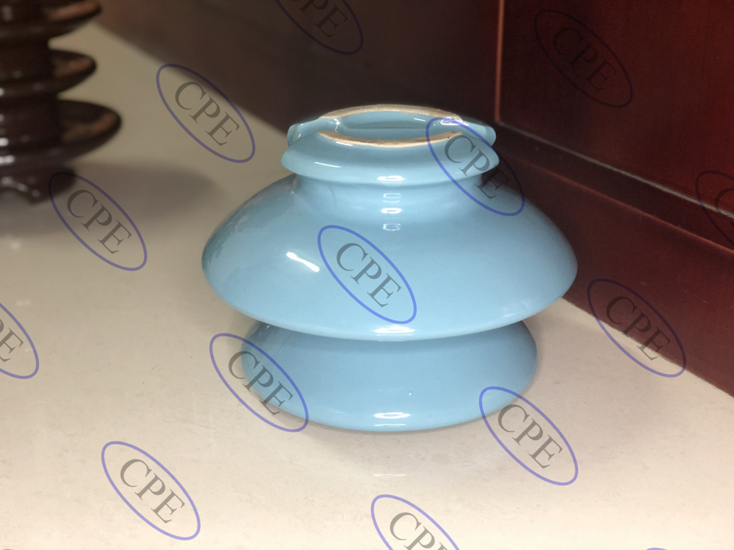 Porcellana non porosa Pin Insulator For Distribution Line