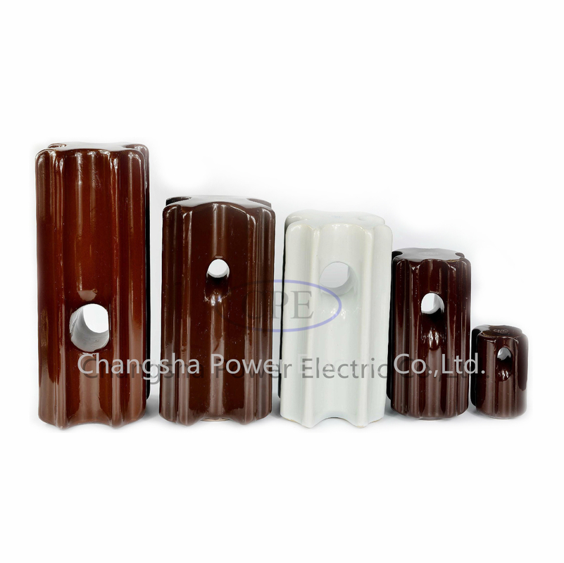 Isolanti puliti Brown di sforzo della porcellana dell'ANSI 54-4 degli isolanti 89KN di sforzo o grigio