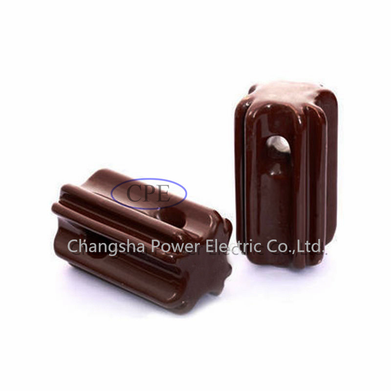 Isolanti puliti Brown di sforzo della porcellana dell'ANSI 54-4 degli isolanti 89KN di sforzo o grigio