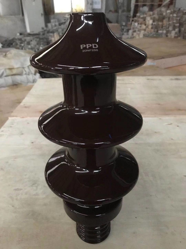 Porcellana Bush di 20NF250 Brown per il tipo trasformatore dell'olio di distribuzione