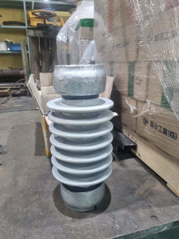 OEM dell'ANSI TR-208 dell'isolante 8.9kN della porcellana di Gray Glazed Station Post Electrical